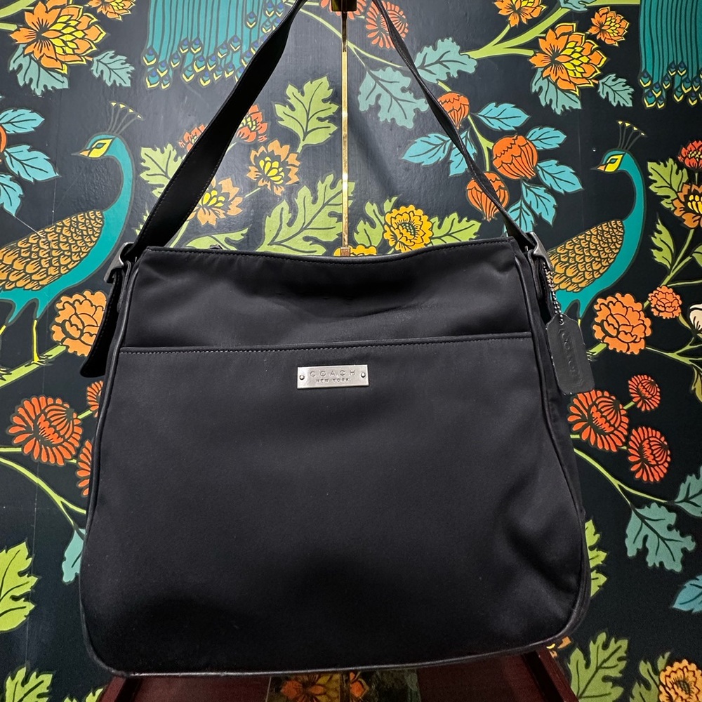 Vintage Coach Black Nylon Shoulder Bag Leather Trim Made in Costa Rica - Picture 5 of 13